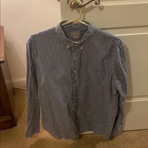 J Crew Men’s White and Blue Button Up Large Slim